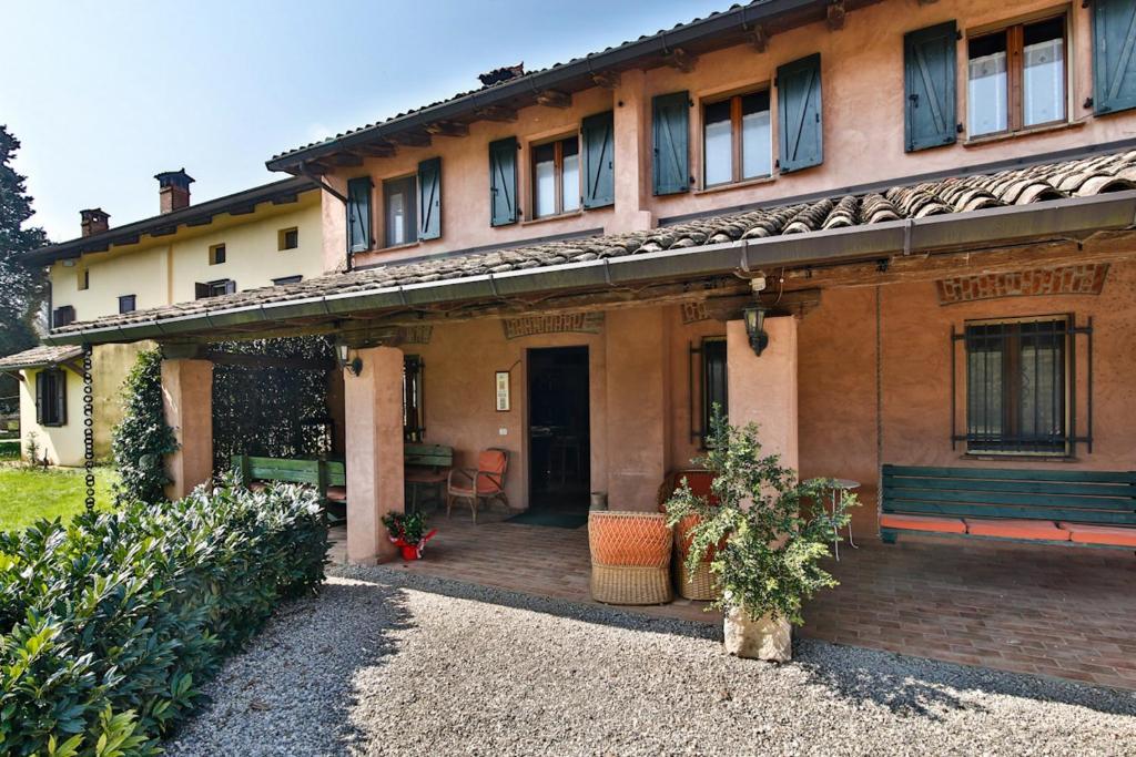 Agriturismo Borg Da Ocjs Medea Buitenkant foto